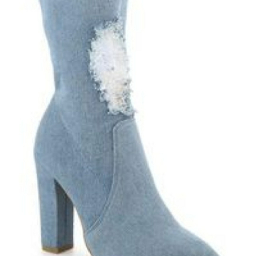 Heeled bootie